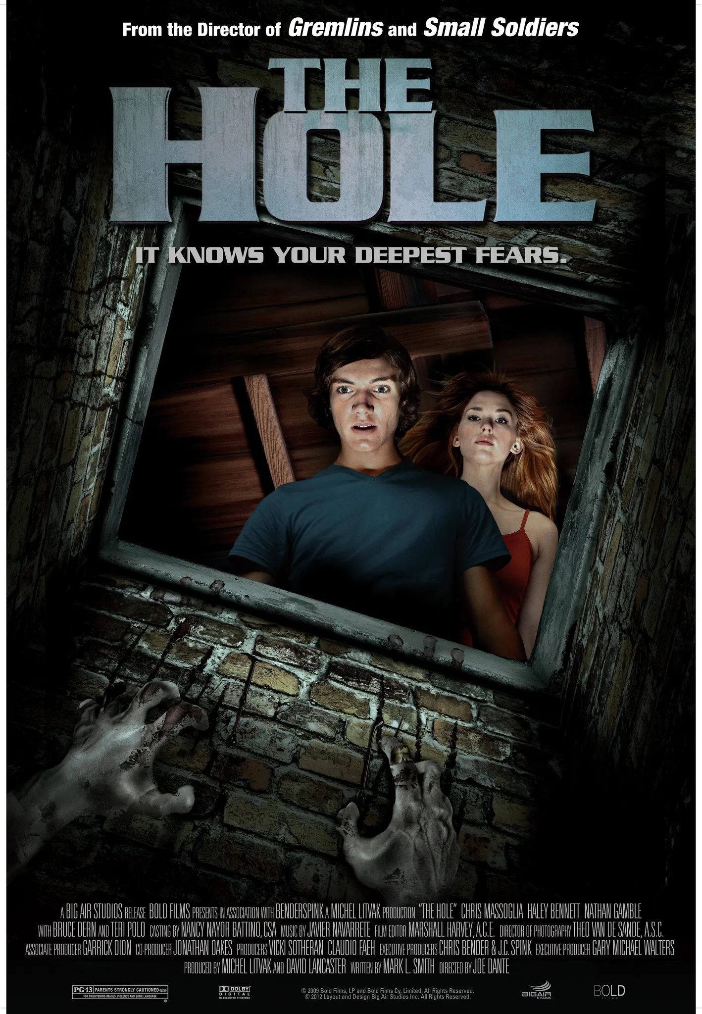 دانلود فیلم حفره The Hole 2009 MV5BMTQxMzA2NTE1M15BMl5BanBnXkFtZTcwNjc5OTUzOA@@. V1  11zon